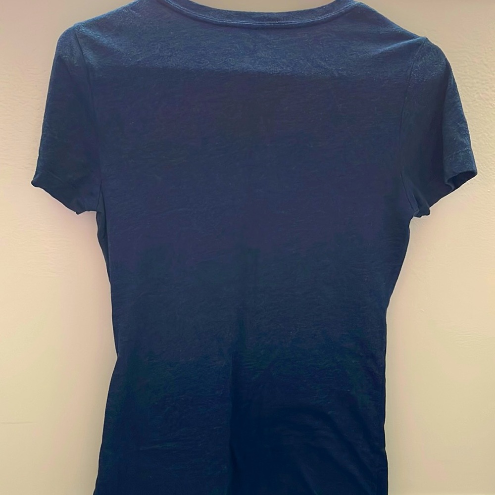 NIKE TB Rays V-neck Top - Picture 2 of 5